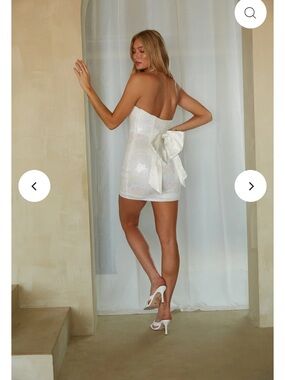 American Threads White Strapless Sequin Bodycon Dress with Bow